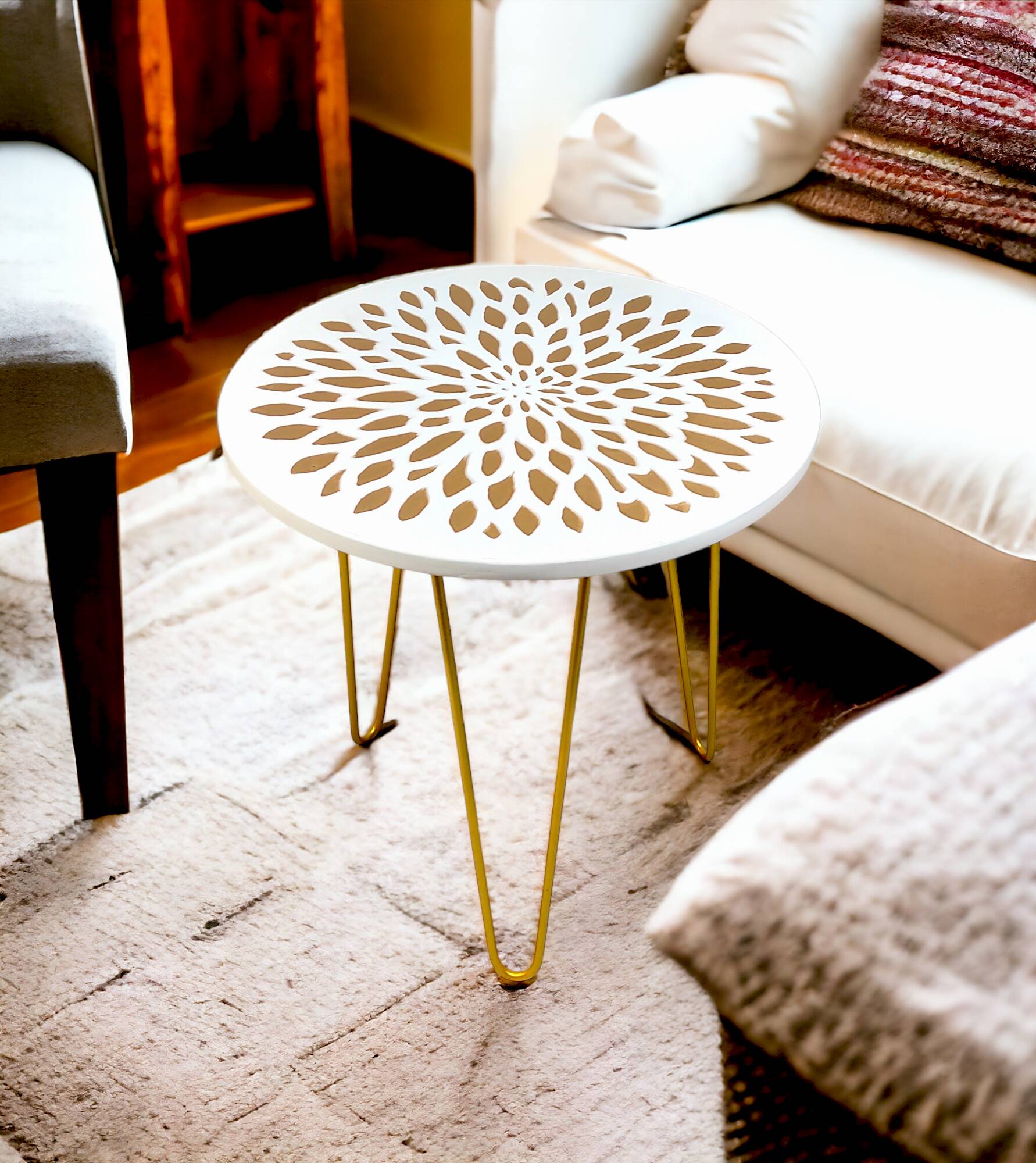 3S-GFlower(W) Side Table